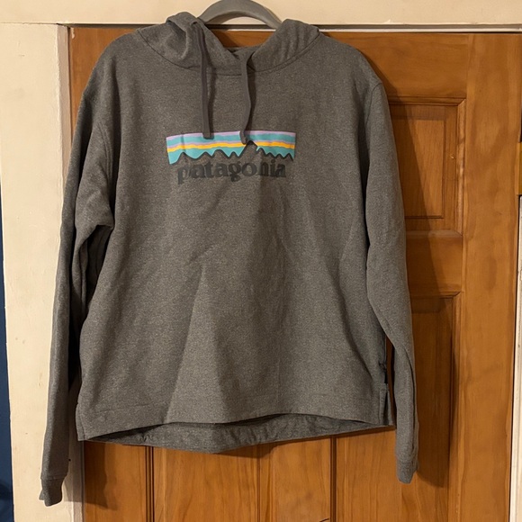Patagonia Tops - Patagonia Charcoal Hoodie